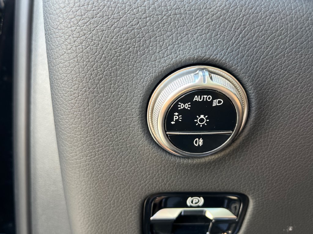 Certified 2026 Mercedes-Benz GLC 300 4MATIC image 24