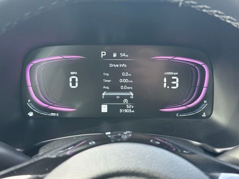 Used 2024 Kia Soul EX image 14