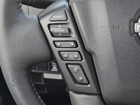 New 2025 Nissan Frontier SV w/ SV Convenience Package image 11