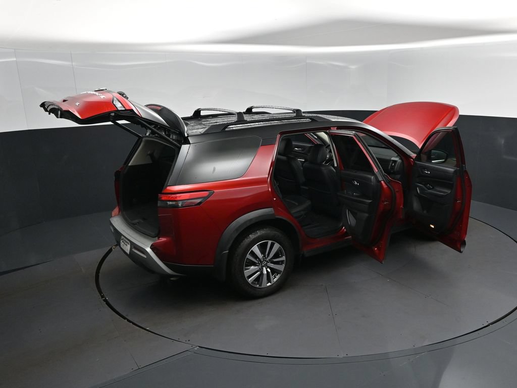 Used 2022 Nissan Pathfinder SL FWD image 49