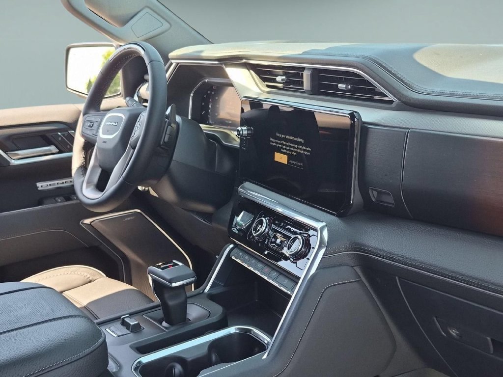 New 2026 GMC Sierra 1500 Denali AWD/4WD image 23