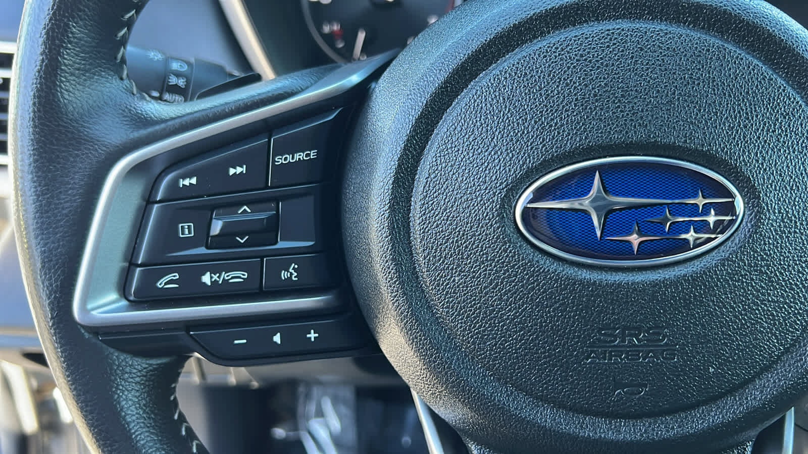 Certified 2025 Subaru Outback Limited AWD/4WD image 20