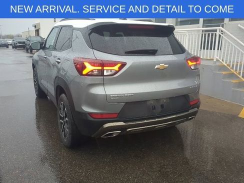 Used 2023 Chevrolet TrailBlazer ACTIV w/ Technology Package image 4