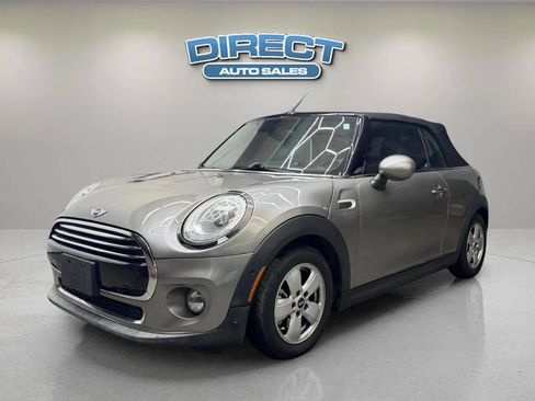 Used 2018 MINI Cooper Convertible image 3