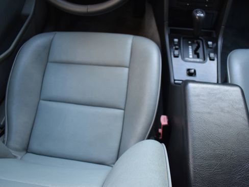 Used 1995 Mercedes-Benz C 280 Sedan image 28