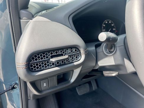 Certified 2026 Honda HR-V Sport image 11