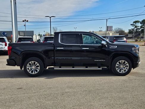 New 2026 GMC Sierra 1500 Denali w/ Technology Package AWD/4WD image 6