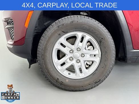 Used 2023 Jeep Grand Cherokee Laredo AWD/4WD image 28