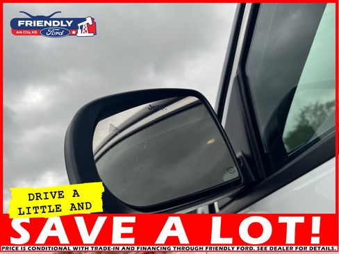 Used 2024 Jeep Compass Limited image 27