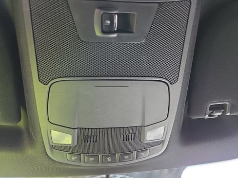 Used 2018 Ford F150 XLT w/ Equipment Group 302A Luxury AWD/4WD image 23