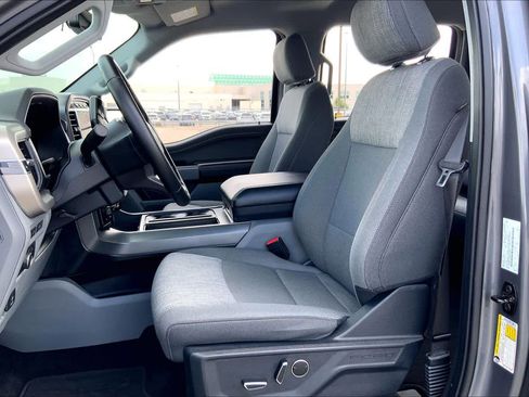 Used 2021 Ford F150 XLT w/ Equipment Group 302A High image 8