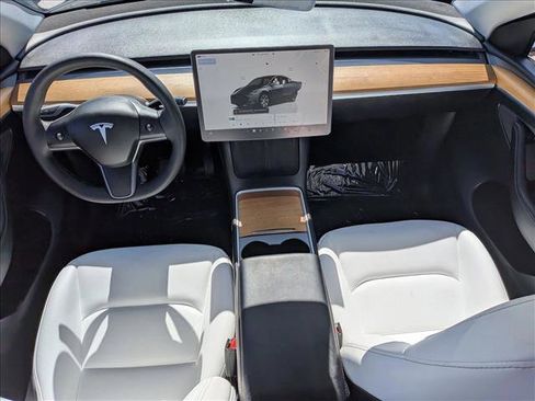 Used 2023 Tesla Model Y Long Range AWD/4WD image 14