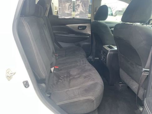 Used 2017 Nissan Murano SV image 14