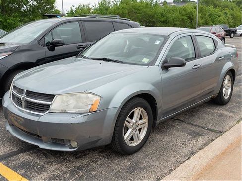 Used 2009 Dodge Avenger R/T FWD image 4