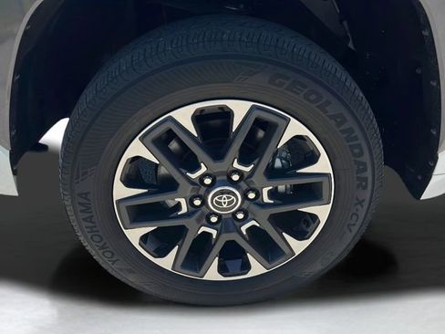 Used 2023 Toyota Tundra Limited AWD/4WD image 37