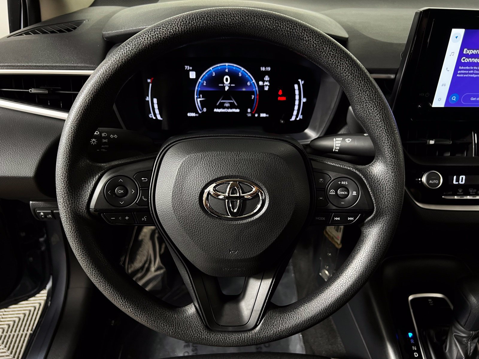 Used 2026 Toyota Corolla LE FWD image 14