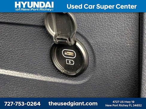 Certified 2023 Hyundai Palisade Limited FWD image 37