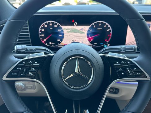 New 2026 Mercedes-Benz GLE 580 4MATIC image 16