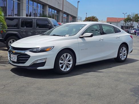Used 2023 Chevrolet Malibu LT FWD image 4