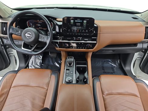 Certified 2023 Nissan Pathfinder Platinum image 9