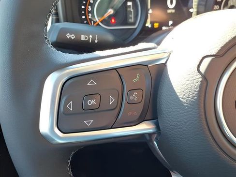 New 2026 Jeep Wrangler Unlimited Sahara AWD/4WD image 22
