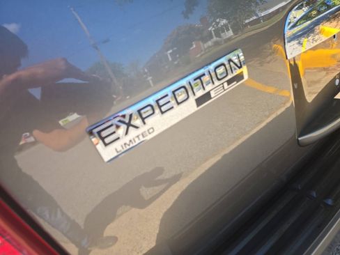 Used 2012 Ford Expedition EL Limited AWD/4WD image 7