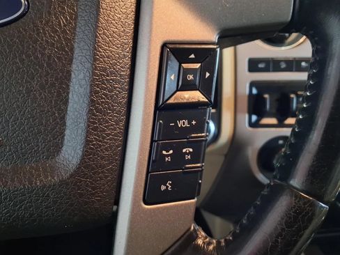 Used 2017 Ford Expedition Limited w/ Equipment Group 301A AWD/4WD image 31