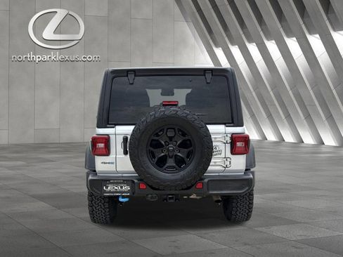 Used 2023 Jeep Wrangler Unlimited w/ Safety Group AWD/4WD image 27