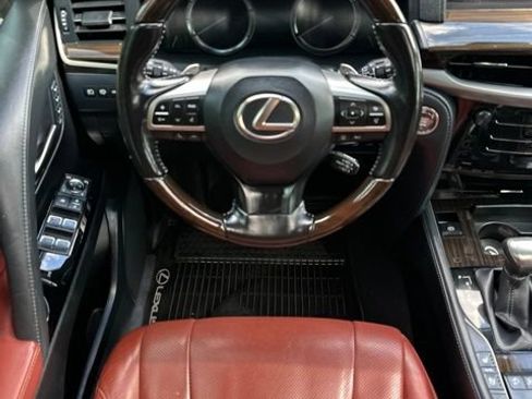 Used 2020 Lexus LX 570 4WD w/ Sport Package image 28
