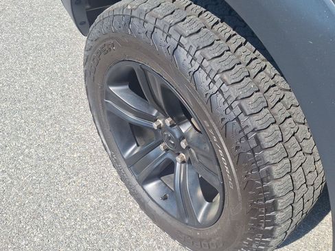 Used 2022 RAM 1500 Classic Warlock w/ Electronics Group AWD/4WD image 11