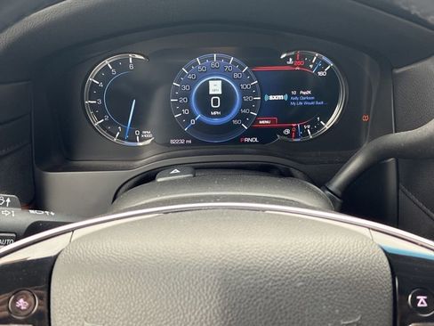 Used 2020 Cadillac Escalade Luxury w/ LPO, Radiant Package AWD/4WD image 7