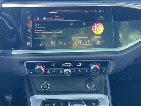 Used 2023 Audi Q3 2.0T Premium w/ Convenience Package image 23