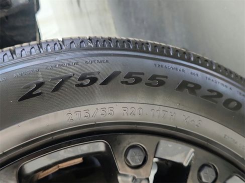 Used 2020 Ford F150 Lariat w/ Equipment Group 502A Luxury image 41