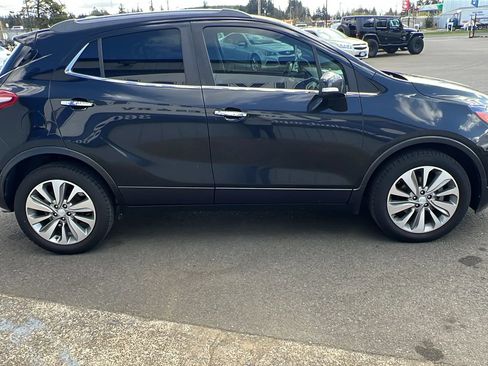 Used 2019 Buick Encore Preferred FWD image 4