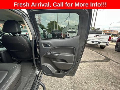 Used 2022 Chevrolet Colorado LT w/ Redline Special Edition AWD/4WD image 20