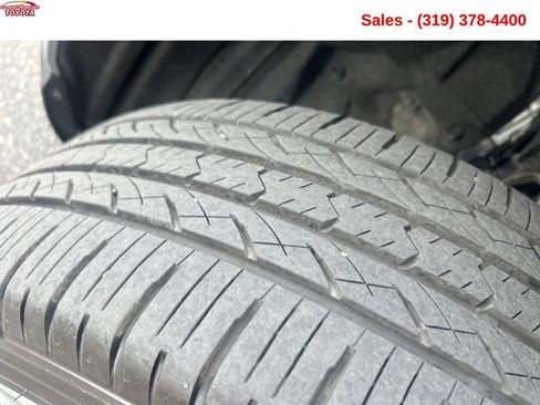 Used 2023 Toyota RAV4 XLE Premium AWD/4WD image 26