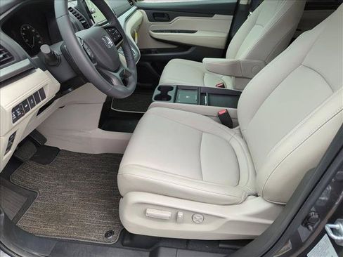 Used 2026 Honda Odyssey EX-L image 16