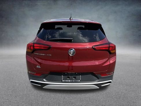 Used 2023 Buick Encore GX Preferred w/ Cold Weather Comfort Package FWD image 4