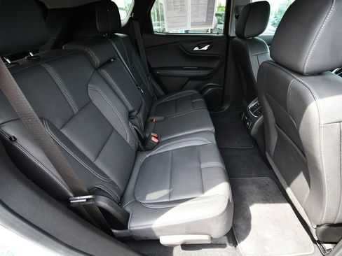 Used 2023 Chevrolet Blazer LT w/ Sound & Technology Package AWD/4WD image 19