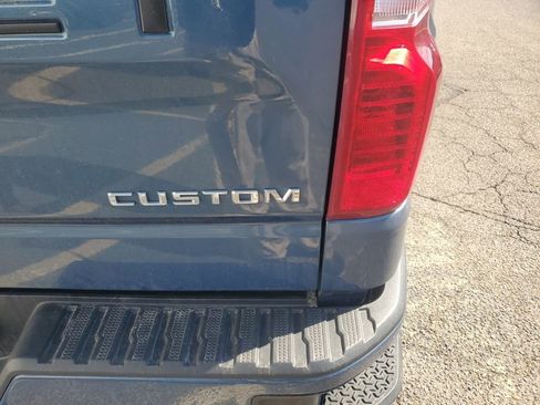 Used 2024 Chevrolet Silverado 1500 Custom image 5