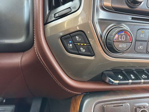 Used 2016 Chevrolet Silverado 3500 High Country w/ Duramax Plus Package image 23