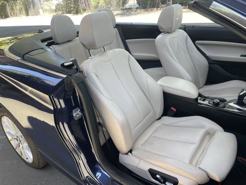 Used 2016 BMW 228i xDrive Convertible AWD/4WD image 9