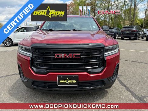 Certified 2023 GMC Acadia SLE w/ Elevation Edition AWD/4WD image 5