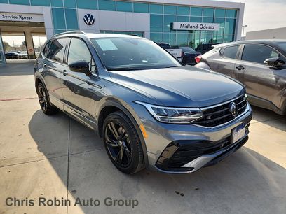 Certified 2024 Volkswagen Tiguan SE R-Line