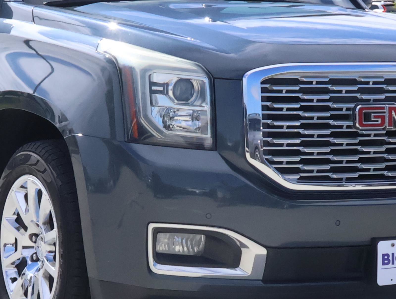 Used 2019 GMC Yukon XL Denali w/ Open Road Package RWD image 8