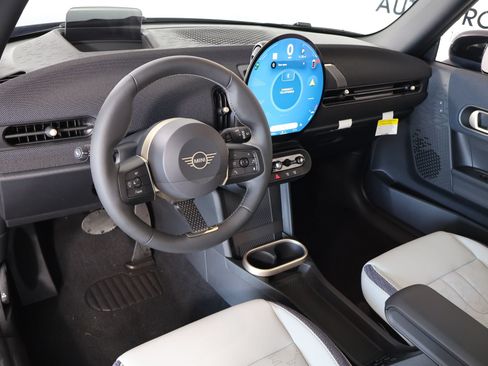 New 2026 MINI Cooper 2-Door Hardtop FWD image 2