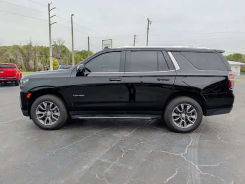 Used 2022 Chevrolet Tahoe LT w/ Luxury Package RWD image 5