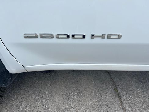 Used 2022 GMC Sierra 2500 Pro w/ Convenience Package AWD/4WD image 23