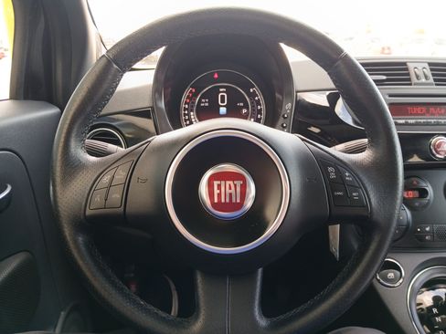 Used 2015 FIAT 500 Sport w/ Comfort/Convenience Group FWD image 9
