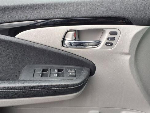 Used 2017 Honda Ridgeline RTL-E image 23